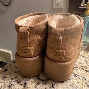 UGG ultra mini platform Chestnut Boots